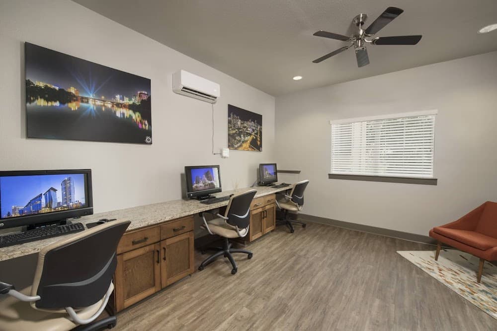 Gallery Image 6