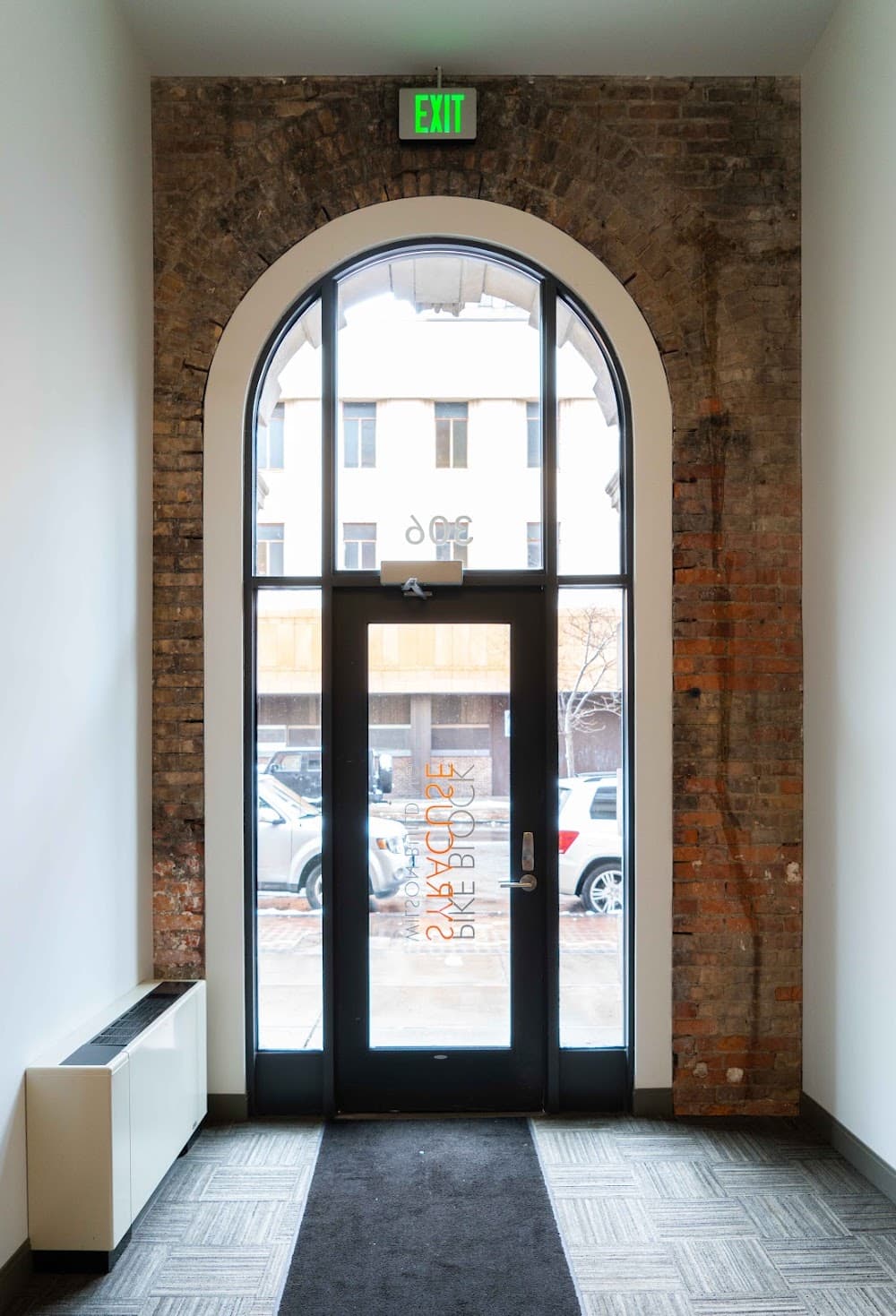 Gallery Image 9